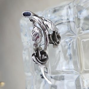 Bond Boyd vintage sterling silver brooch